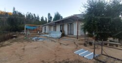 Se vende parcela de 5.000 m² con casa de 100 m² en el sector de Cajón de Lebu, cercana a Fuerte Aguayo, Viña del Mar.