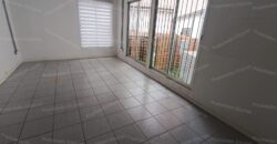 Propiedad Comercial en Arriendo – Ubicación Estratégica en Paradero 28