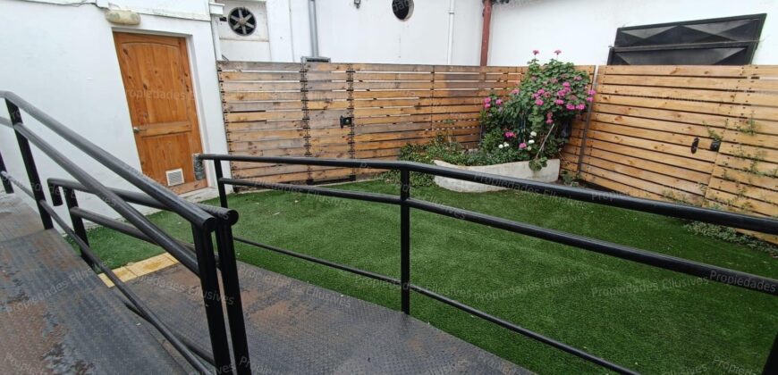 Propiedad Comercial en Arriendo – Ubicación Estratégica en Paradero 28