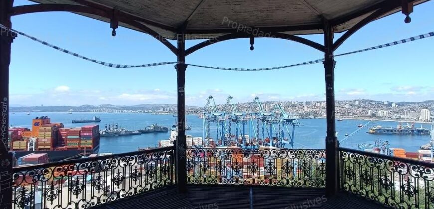 Oportunidad de Inversión: Edificio con Vista al Mar en Playa Ancha