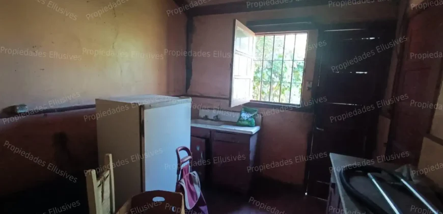 EN VENTA – Villa Alemana (Victoria esq. Primera),terreno de 750 m² con DOS casas