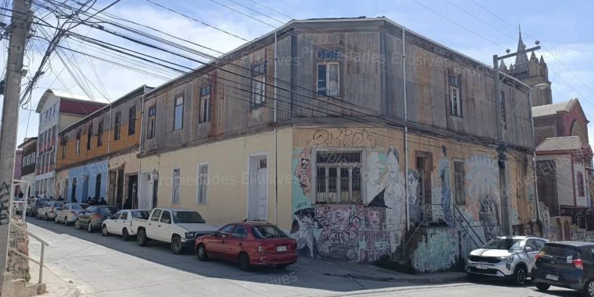 Oportunidad de Inversión: Edificio con Vista al Mar en Playa Ancha