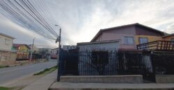 Vende Casa Estratégica en Esquina: Vivienda + Local Comercial