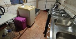 Vende Casa Estratégica en Esquina: Vivienda + Local Comercial