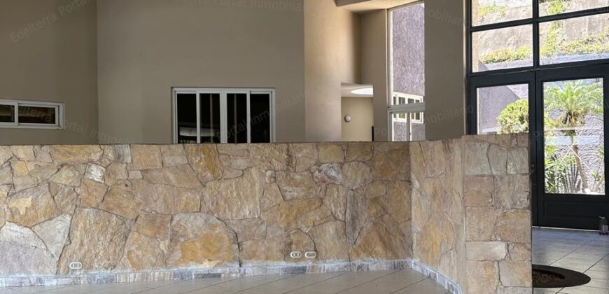 Mansion en Sierra Santa Elena: La Cumbre del Lujo y la Privacidad