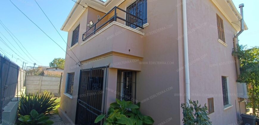 Arriendo Excelente Casa Comercial con Gran Terreno y Conectividad
