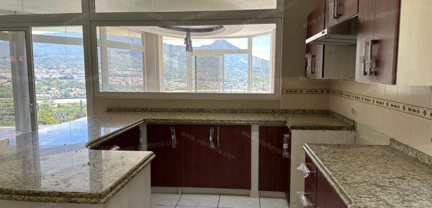 Mansion en Sierra Santa Elena: La Cumbre del Lujo y la Privacidad