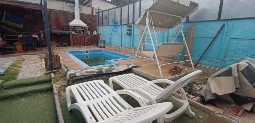 Venta Casa Aislada en Belloto Norte | Piscina y Quincho