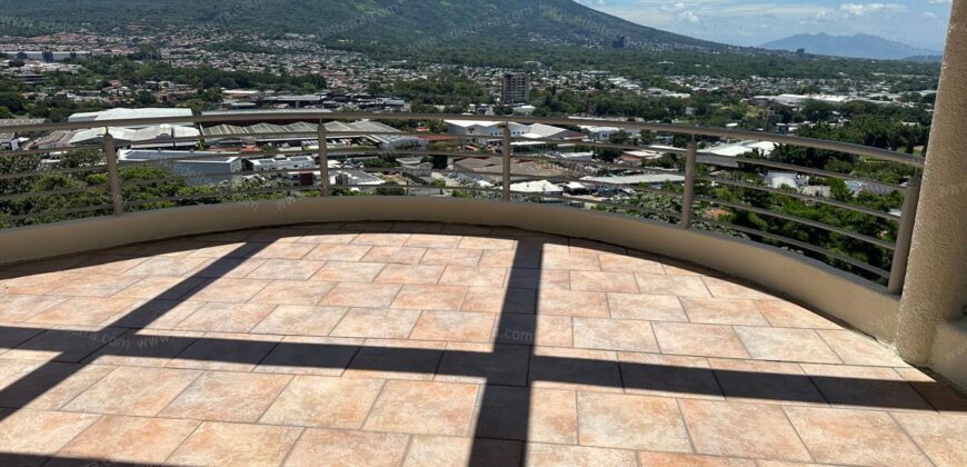 Mansion en Sierra Santa Elena: La Cumbre del Lujo y la Privacidad