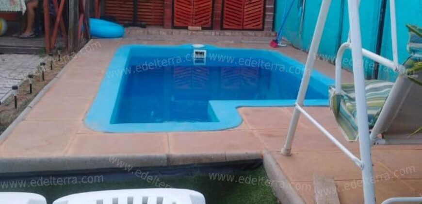Venta Casa Aislada en Belloto Norte | Piscina y Quincho