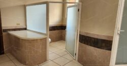 Mansion en Sierra Santa Elena: La Cumbre del Lujo y la Privacidad