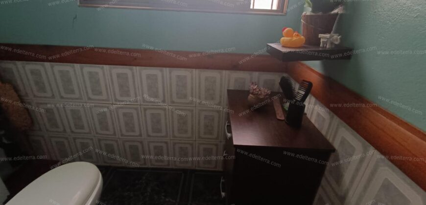 Venta Casa Aislada en Belloto Norte | Piscina y Quincho