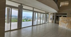 Mansion en Sierra Santa Elena: La Cumbre del Lujo y la Privacidad