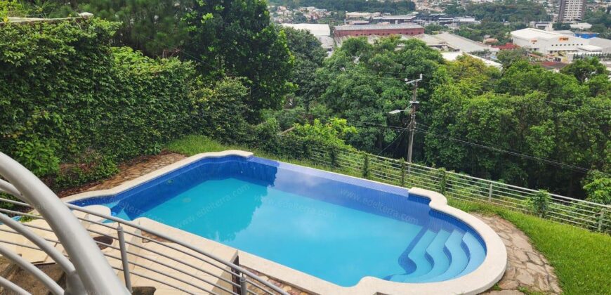 Mansion en Sierra Santa Elena: La Cumbre del Lujo y la Privacidad