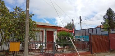 Venta Casa Aislada en Belloto Norte | Piscina y Quincho