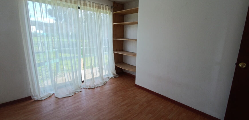 ¡Gran Oportunidad de Inversión en Villa Alemana! Parcela con 3 Casas y Rentabilidad Inmediata