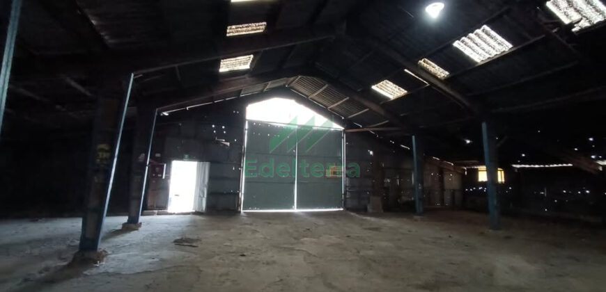 EN VENTA ¡OPORTUNIDAD DE INVERSIÓN EN VILLA ALEMANA! Parcela Industrial / Comercial de 1 Ha