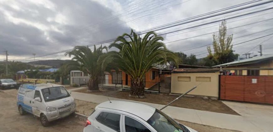 ¡Oportunidad de Inversión en Papudo! Propiedad con 3 Casas Independientes y Rentabilidad Inmediata
