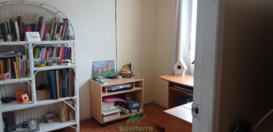Venta de amplia y bien ubicada casa en sector norte de Villa Alemana / Cercana a metro Las Américas