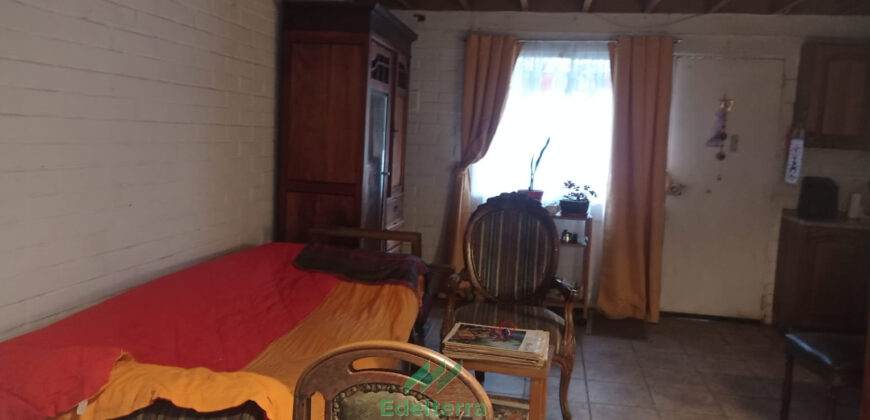 Venta de amplia y bien ubicada casa en sector norte de Villa Alemana / Cercana a metro Las Américas