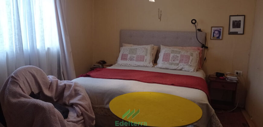 Venta de amplia y bien ubicada casa en sector norte de Villa Alemana / Cercana a metro Las Américas