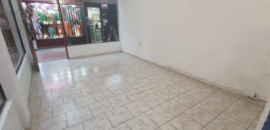 Excelente Oportunidad Comercial: Local en Arriendo – Galería Paseo La Torre, Villa Alemana
