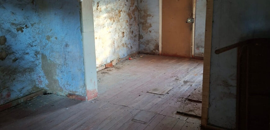 Se vende terreno con casa para reconstrucción y proyecto nuevo en Cerro Esperanza, Valparaíso