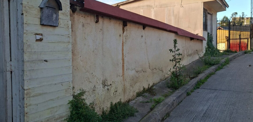 Se vende terreno con casa para reconstrucción y proyecto nuevo en Cerro Esperanza, Valparaíso